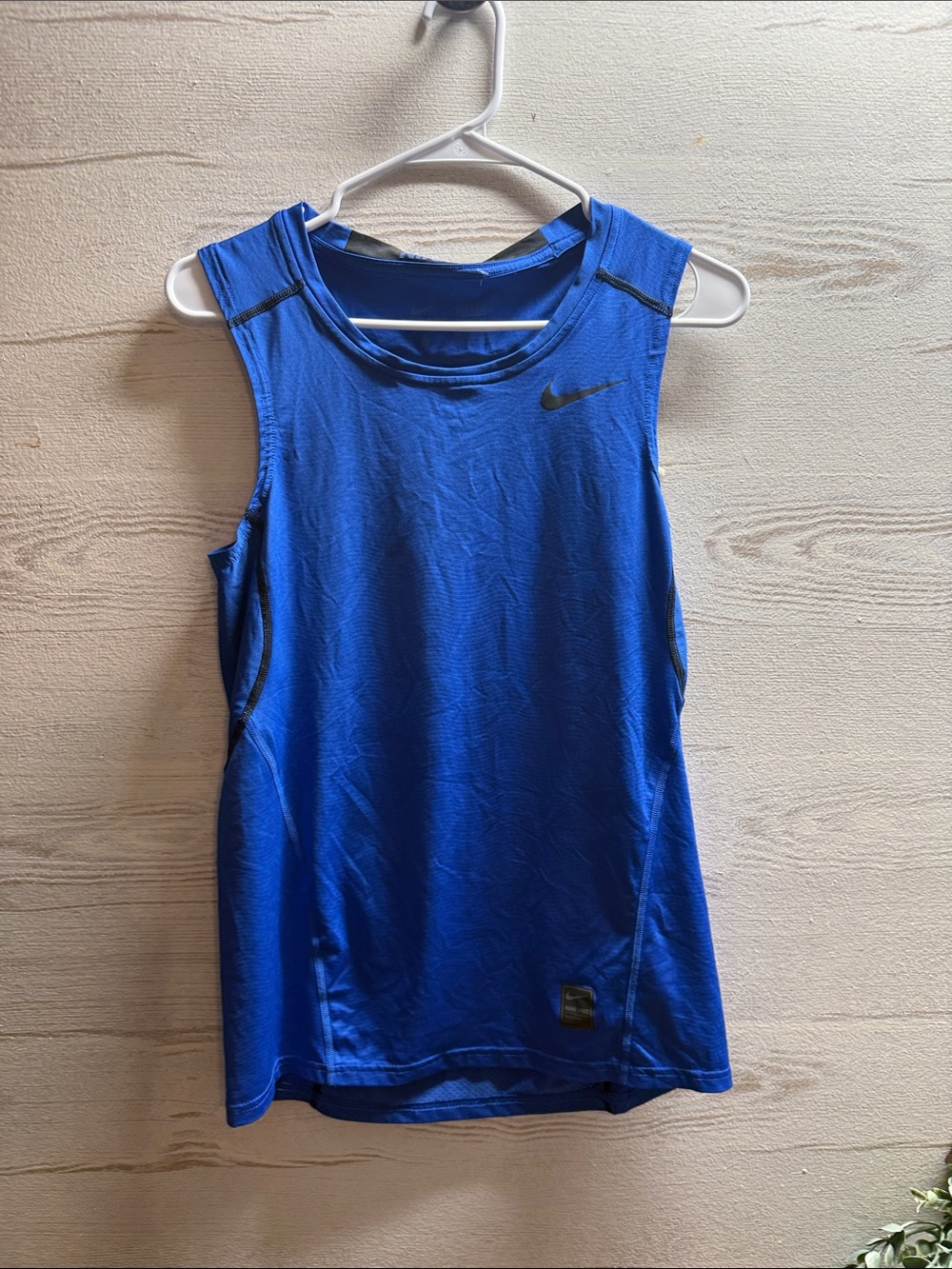 Nike Pro blue sleeveless performance shirt size S